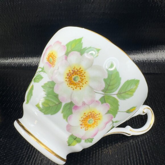 Vintage Regency Teacup Saucer Set Floral Pattern Bone China Made In England VTG - Picture 8 of 15